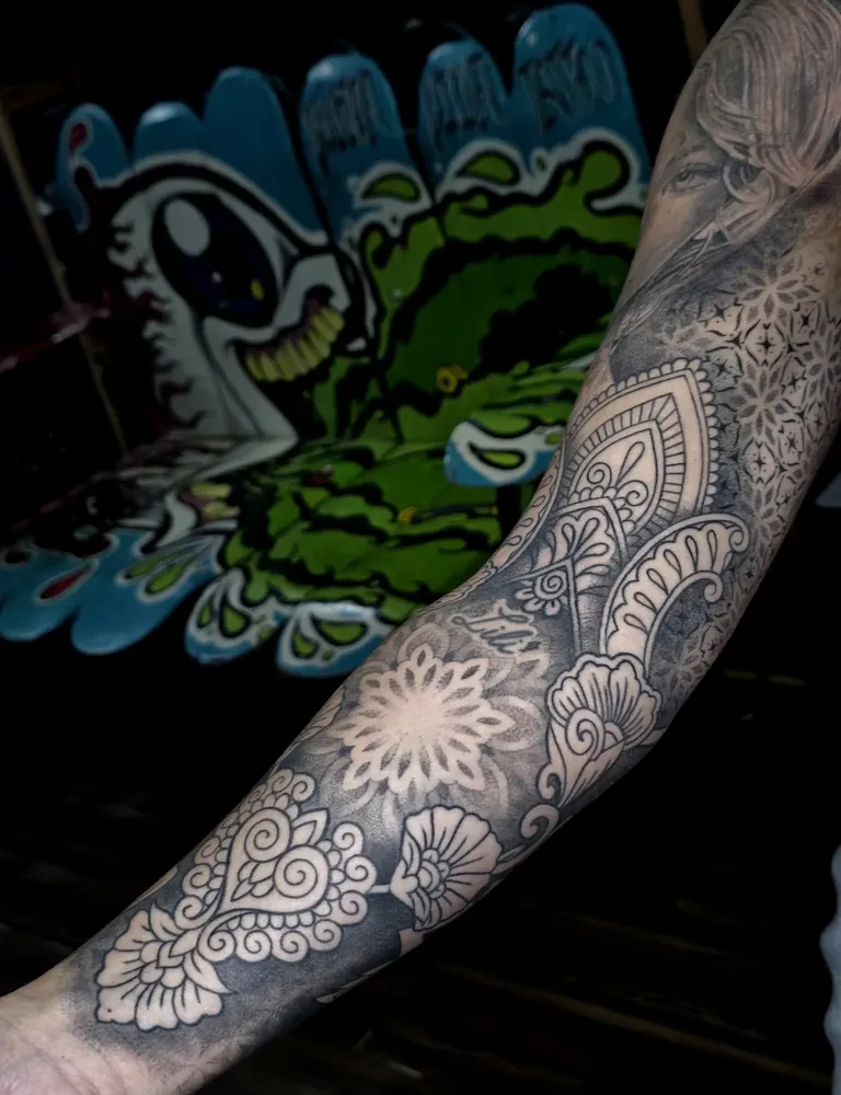 Tatuaje de estilo geométrico