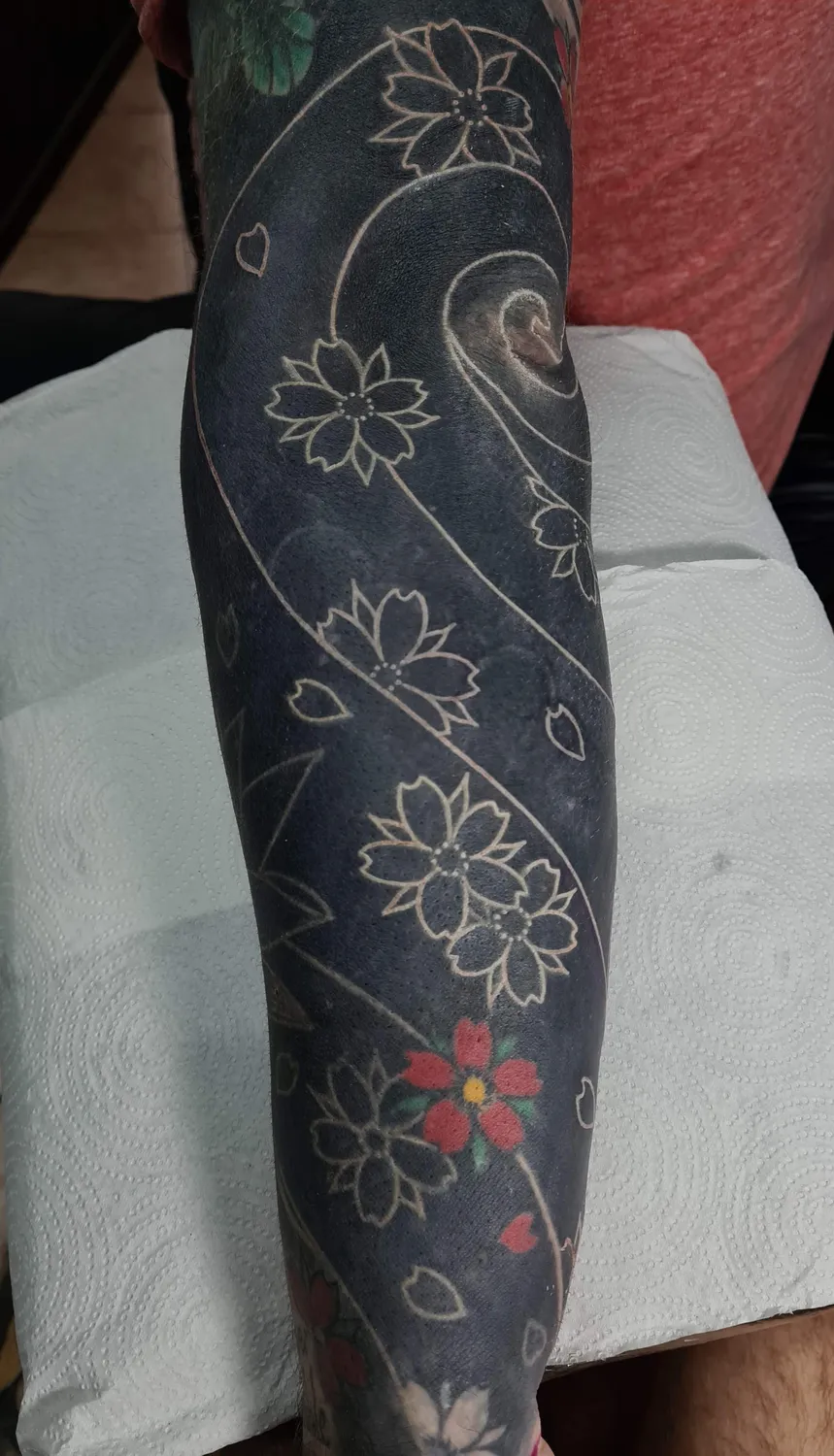 Tatuaje de estilo Blackwork