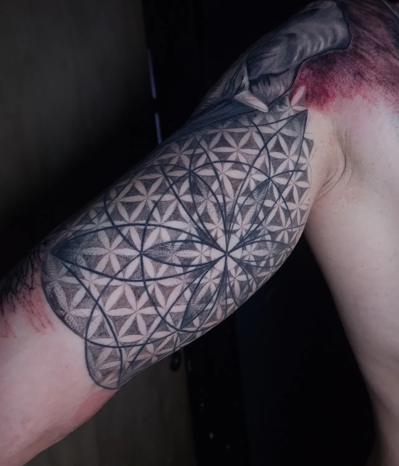 Tatuaje de estilo Geométrico